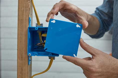 splicing 6 wire in a junction box|splicing into existing electrical wire.